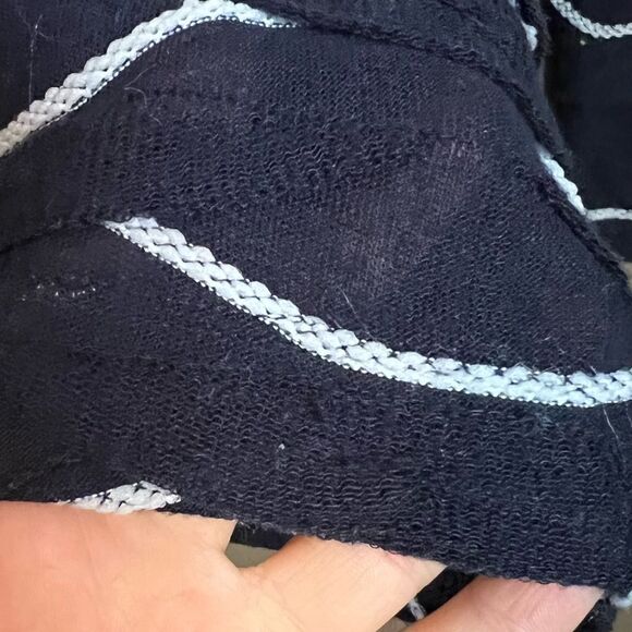 3 for $30! Max studio navy scallop sweater - Picture 7 of 11